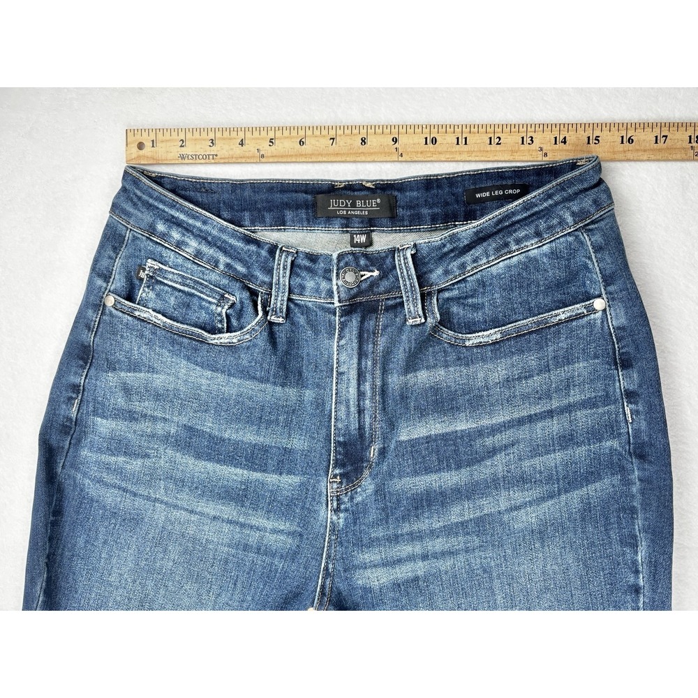 Judy Blue Women's Wide Leg Crop Jeans Size 14W High Rise Raw Hem Denim - Picture 11 of 11